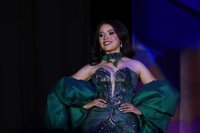 La acompañarán Alexandra Reyes y Korayma Díaz, ambas de Poanas, como princesa real y princesa, en los eventos conmemorativos del 462 aniversario de la fundación de la ciudad de Durango.