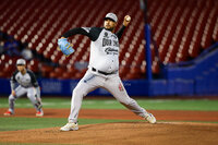 Caliente vs Charros / Juego 1