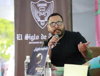 Se presentó este domingo la edición de junio de la revista Siglo Nuevo, titulada “Silbatazo inicial'.