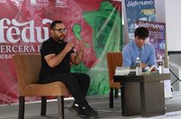 Se presentó este domingo la edición de junio de la revista Siglo Nuevo, titulada “Silbatazo inicial'.