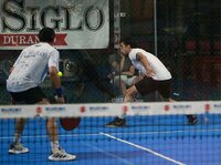 El Torneo de Pádel de El Siglo by Playdoit, confirma por qué es uno de los eventos deportivos más esperados en la ciudad de Durango; la intensidad y el nivel mostrado hasta el momento, augura una jornada de finales cargada de talento y estrategia, con el respaldo de una afición que ha respondido con entusiasmo.