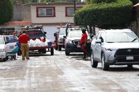 Realizan labores de limpieza en el fraccionamiento San Ángel, luego de las inundaciones por las fuertes lluvias registradas la tarde-noche de este sábado 6 de septiembre.