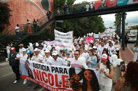 Cientos de duranguenses marcharon en Durango al grito de una sola voz… #JusticiaParaNicole