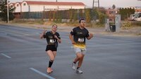 Más de mil deportistas, familias y entusiastas se reunieron para transformar las calles en una auténtica fiesta atlética.