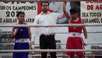 Así se vivió el arranque del evento conmemorativo del 35 aniversario del Gimnasio de Box El Refugio, un espacio que desde su fundación en 1990 por el exboxeador Julio Aguilar Zamarripa se convirtió en la llamada Catedral del Box en Durango.