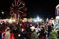 Cientos de duranguenses se congregaron en el Santuario de Nuestra Señora de Guadalupe para las tradicionales mañanitas a la Virgen de Guadalupe