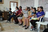 La Colonia Juan Lira Bracho marcó este 5 de abril el 40 aniversario luctuoso de Juan Lira Bracho con una misa en el Templo de Santa Cecilia, en una jornada que también coincidió con las cuatro décadas de la fundación del asentamiento creado en 1986 y que, desde entonces, ha sostenido en su nombre y en su historia un punto de identidad y cohesión para la zona oriente de Durango.