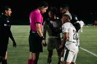 Alacranes de Durango venció 2–1 a Halcones FC en el Francisco Zarco y clasificó a la final de la Liga Premier Serie A, resolviendo la semifinal tras el 0–0 de la ida en Uruapan y sosteniendo el cierre con autoridad ante un rival que terminó desbordado por el ritmo y la presión del local.