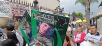 Marchan en el Centro de Durango familiares de personas desaparecidas; esperan visibilizar los nombres de sus seres queridos.
