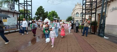 Marchan en el Centro de Durango familiares de personas desaparecidas; esperan visibilizar los nombres de sus seres queridos.