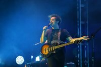 Un repaso por sus más grandes éxitos y últimos sencillos, así fue la presentación de Enjambre en Durango como parte del Festival Revueltas 2026