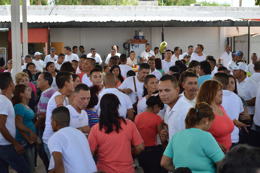 Festejan a los papás en el Cereso de Torreón