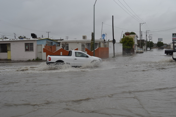 Clima pone en alerta a Gomez Palacio