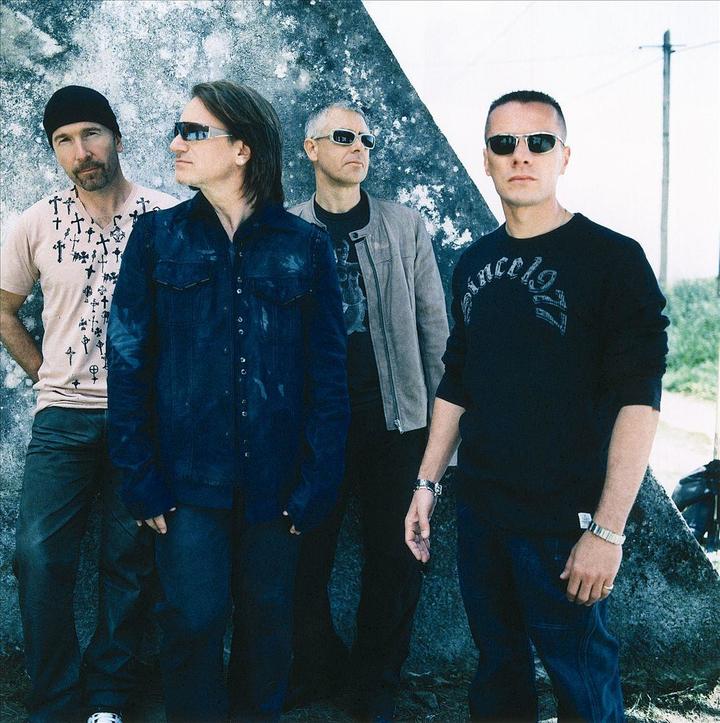 U2 consiente a fans mexicanos