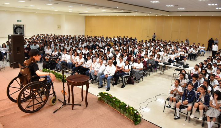 Buscan prevenir el suicidio juvenil