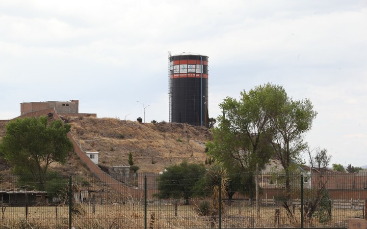 Tanques En Espera De La Potabilizadora