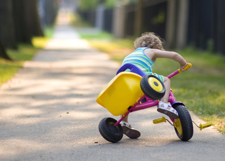 ¿Qué Hacer Cuando El Niño Se Golpea En La Cabeza? - Tua Saúde