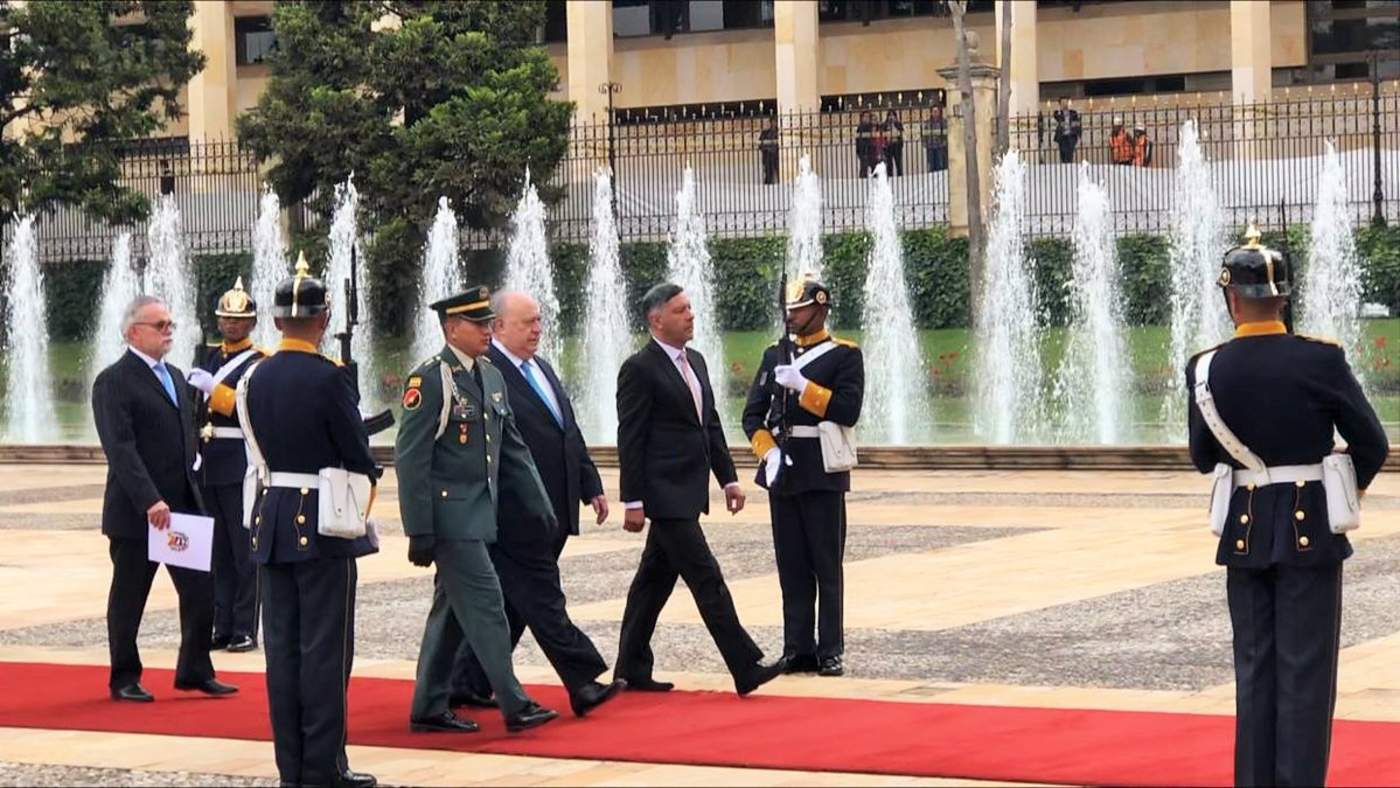 Duque recibe cartas credenciales de embajador de Guaidó