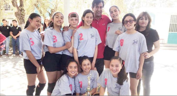 Secundaria Técnica 3, de El Salto, campeón estatal en voleibol