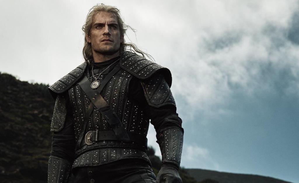 Henry Cavill Deja La Capa De Superman Por La Espada En The Witcher