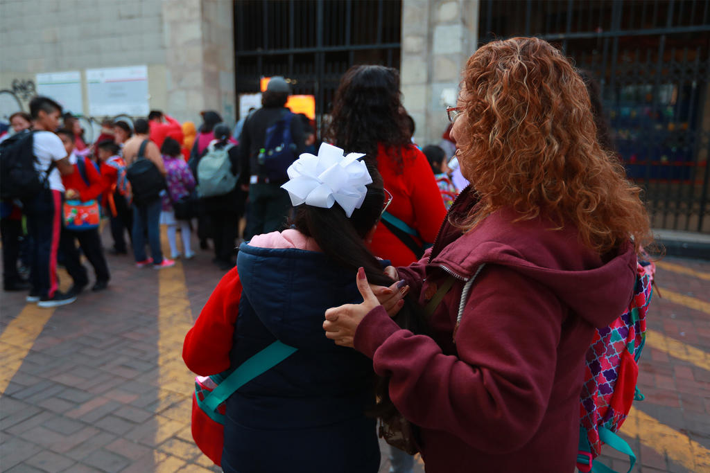 Salen Mañana De Vacaciones 25 Millones De Alumnos En México