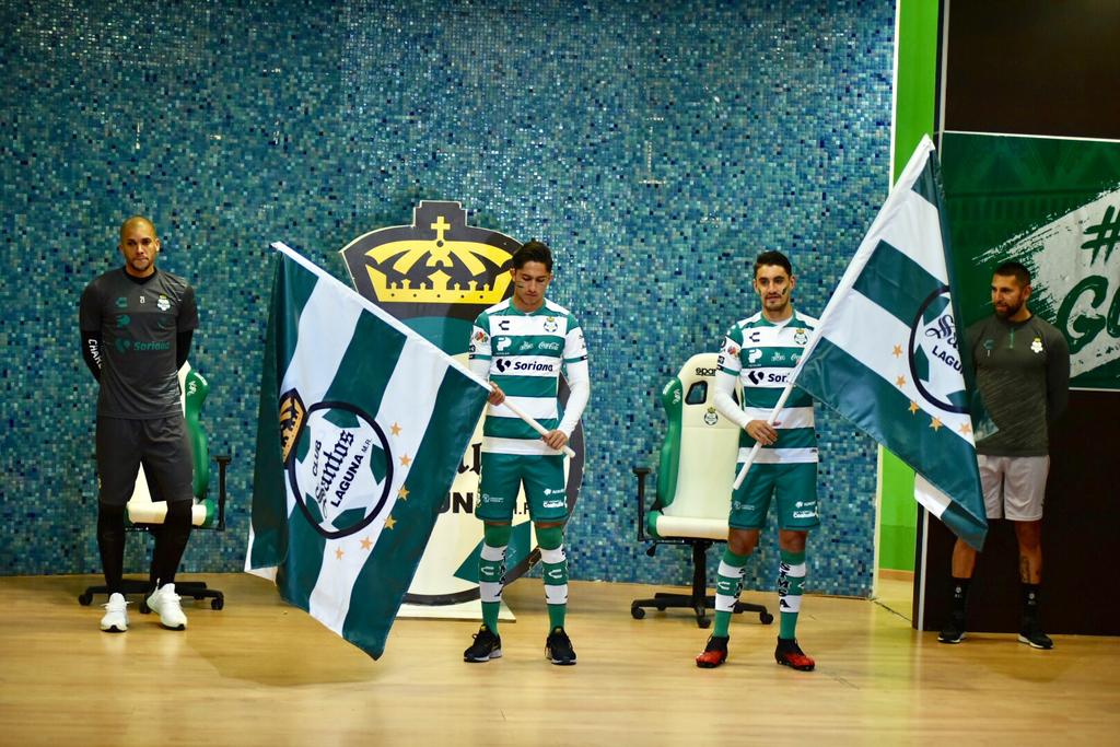 Santos Laguna presenta a sus refuerzos