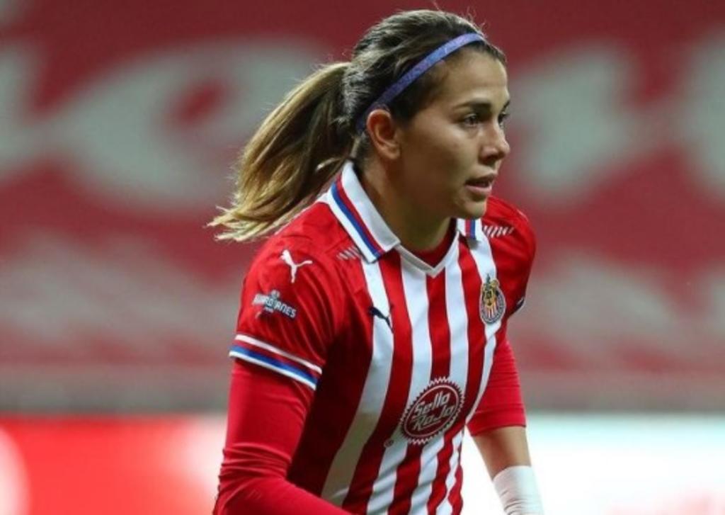 Alicia Cervantes supera a Norma Palafox como máxima goleadora en Chivas  Femenil