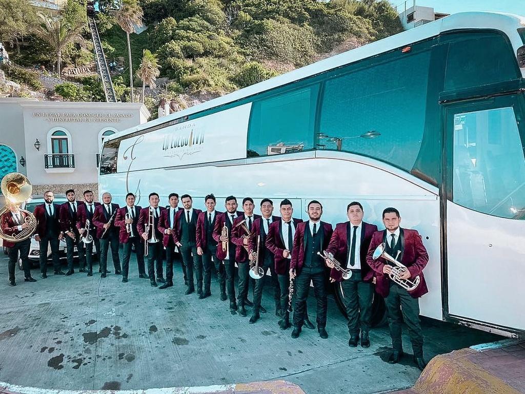 banda-la-ejecutiva-estrena-sencillo-mamita-mamacita