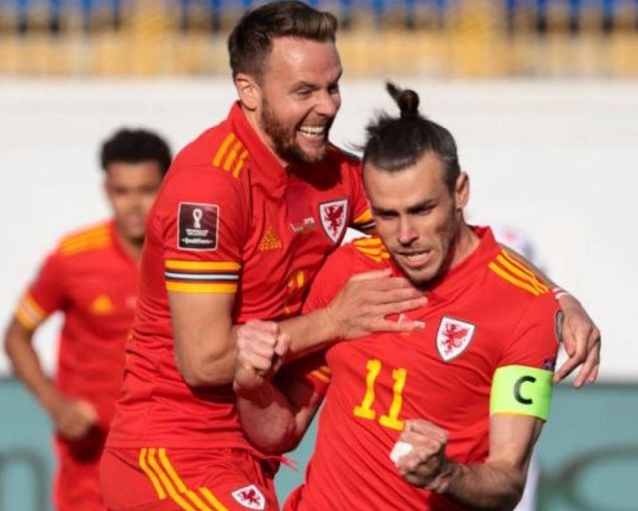 Un triplete de Gareth Bale, que anotó el tanto del triunfo en el tiempo añadido, dio los tres puntos ante Bielorrusia a Gales (2-3) que alienta su camino clasificatorio hacia el Mundial de Qatar.