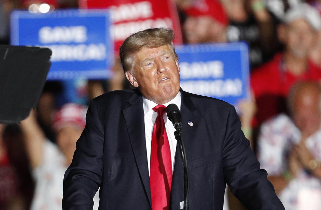 Por primera vez en 25 años, Trump queda fuera de la lista de los 400 ...