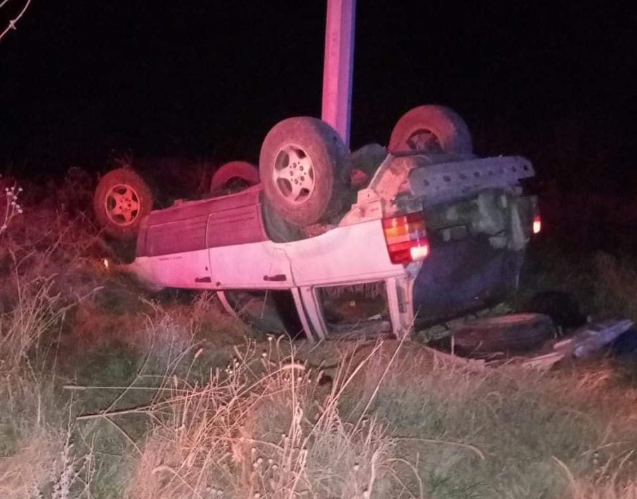 Volcadura En Canatlán Deja Tres Lesionados