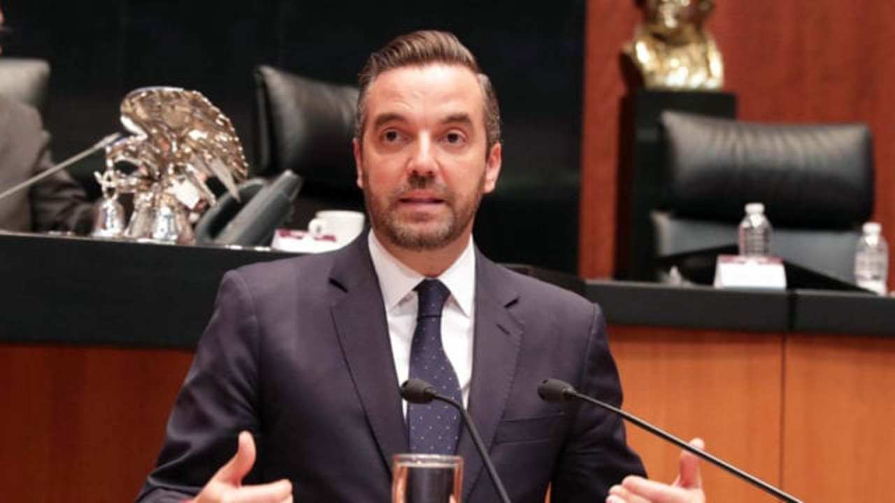 Juez Desecha Amparo De Exsenador Lavalle Maury