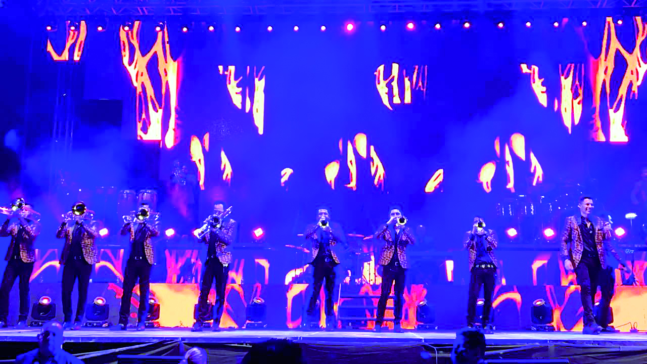 Banda MS emociona a los laguneros con concierto en Torreón
