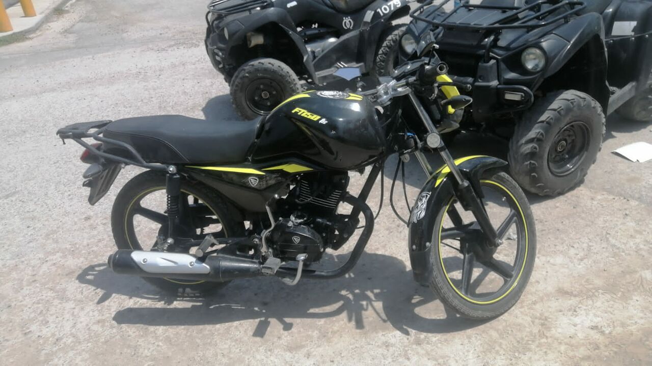 Motociclista arrolla a menor de cuatro años en Gómez Palacio
