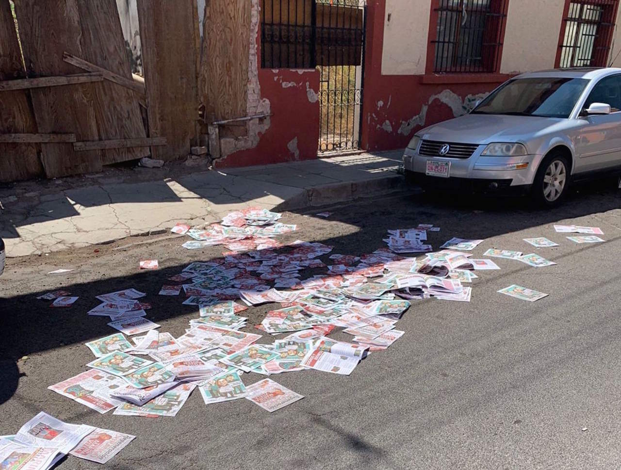 Denuncian basura electoral en las calles de Durango