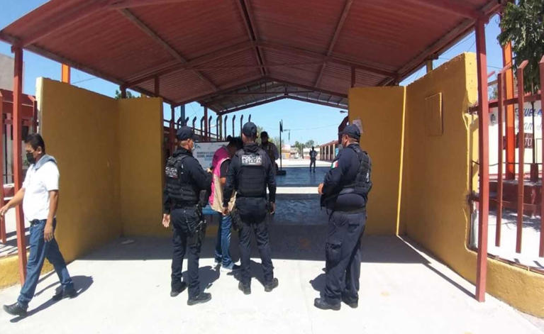 Hombres privan de su libertad a votantes en una escuela de Tamaulipas