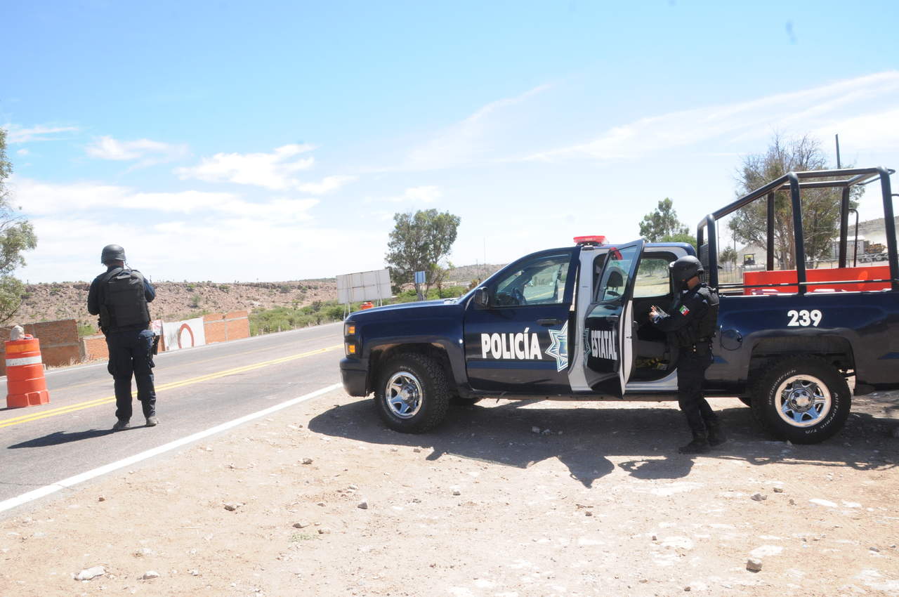 Denuncian policías del estado de Durango no haber recibido pagos para alimentos