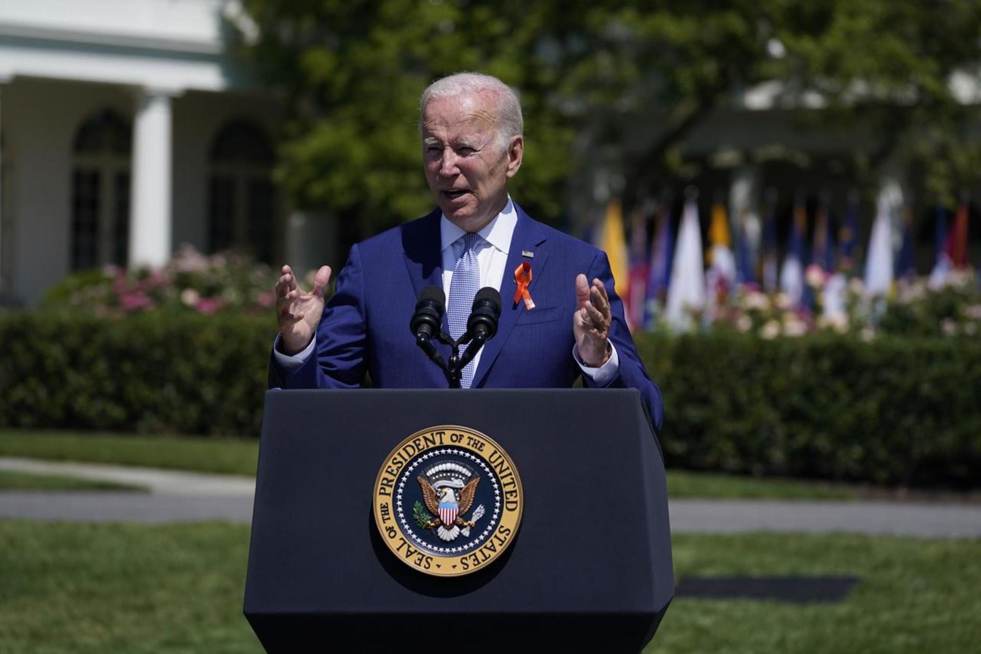 Lamenta Biden Que Siga La Violencia Con Armas