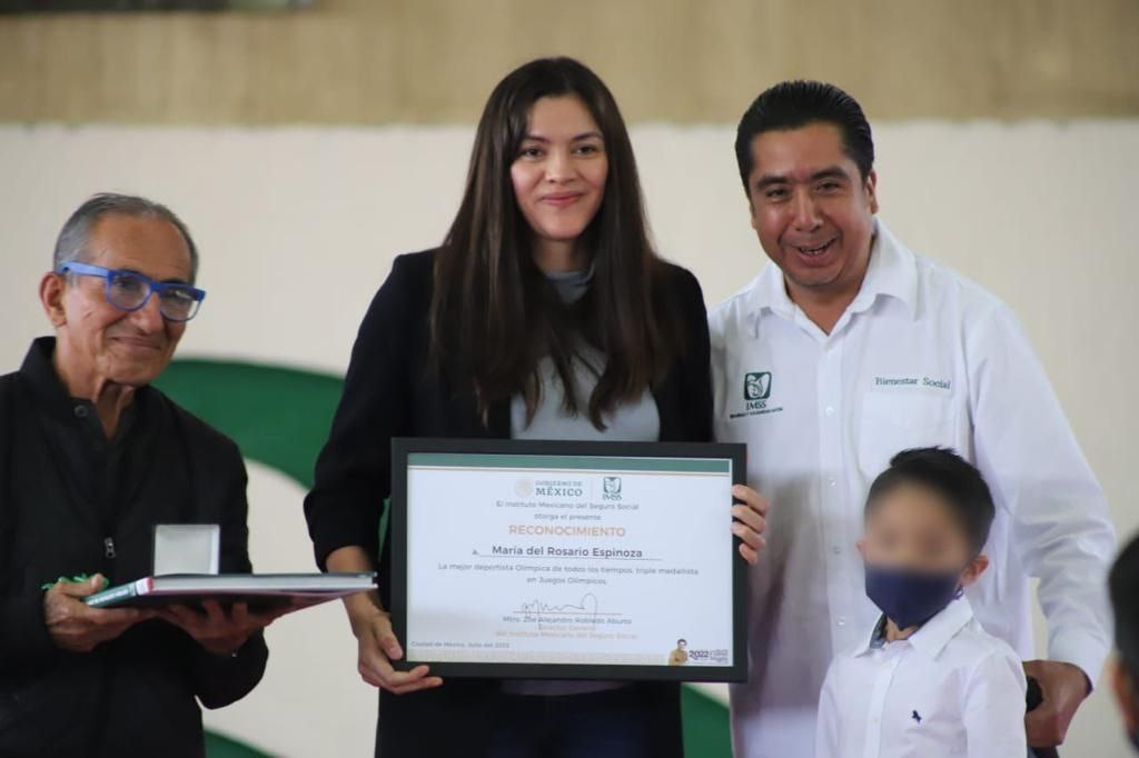 AMLO felicita a equipo de Taekwondo por ganar oro en Mundial de Guadalajara  2022