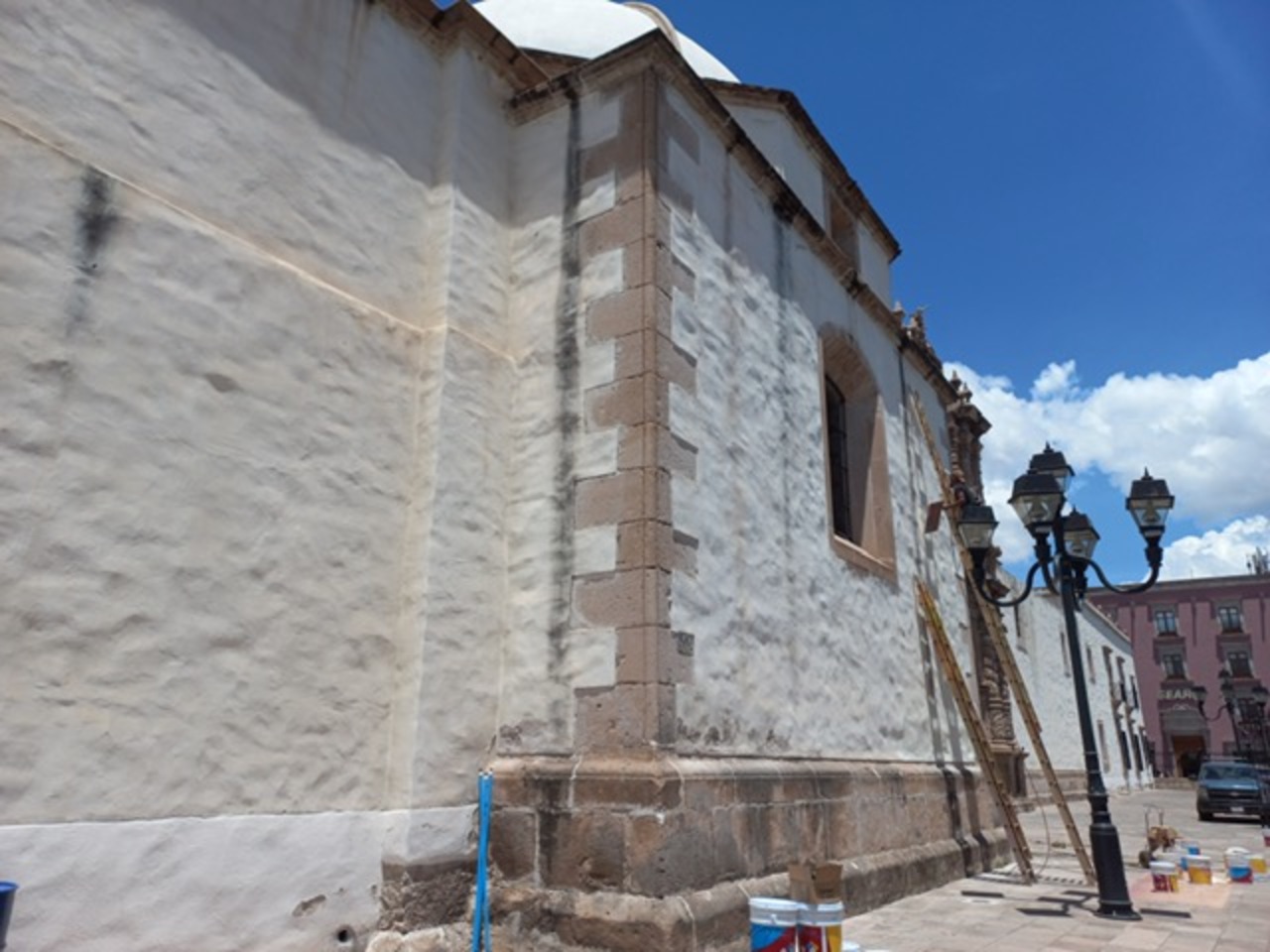 Recursos. Se destinaron 15 millones de pesos para pintar fachadas del Centro Histórico de Durango. 
