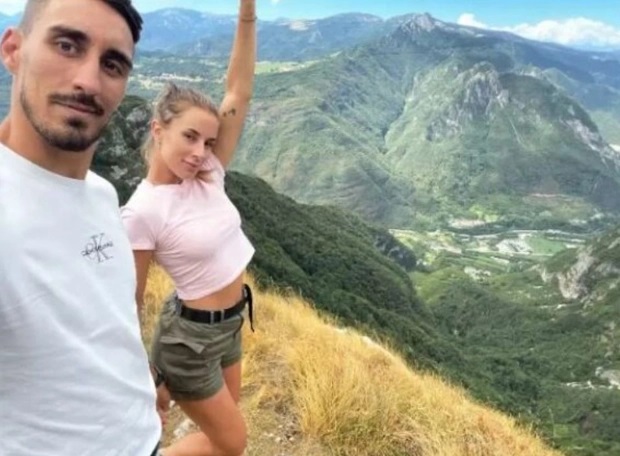 hombre-cae-por-una-barranca-al-tomarse-selfie-con-su-novia