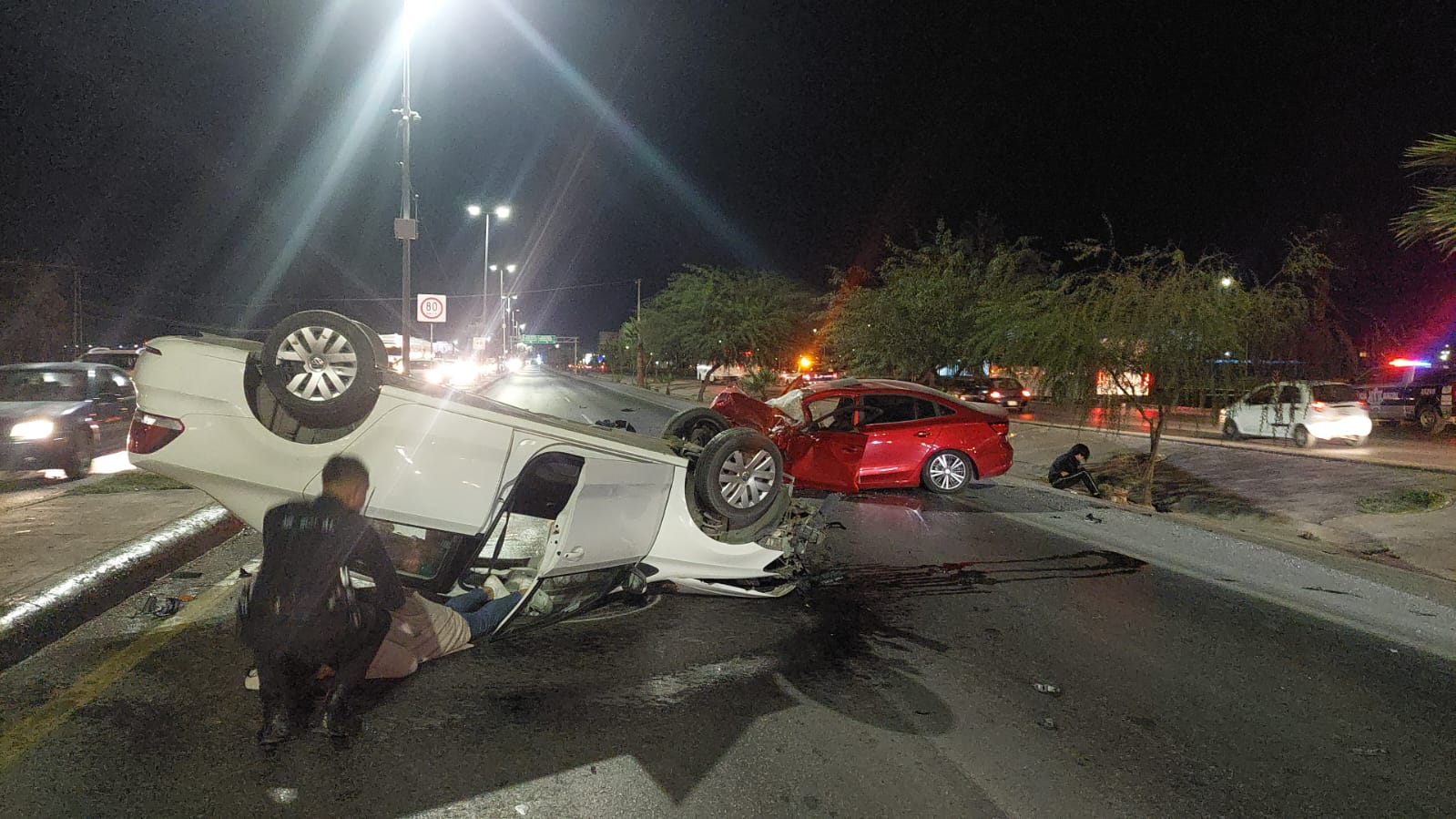 Fuerte accidente en el periférico de Torreón deja cuatro lesionados