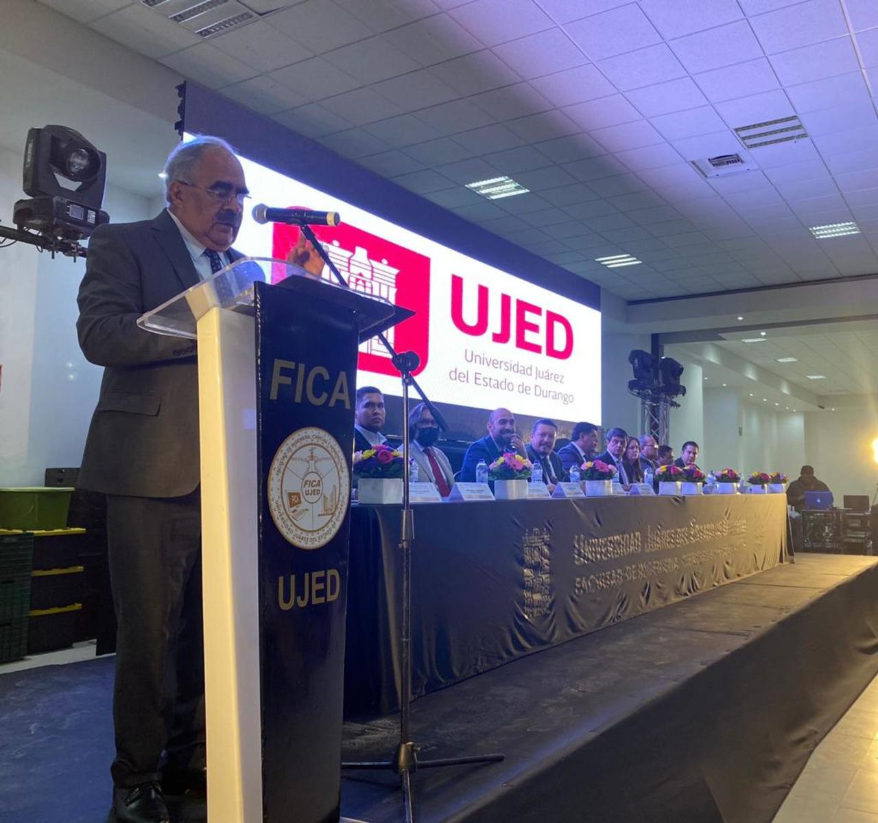 Inaugura Rector de la UJED congreso internacional en Gómez Palacio