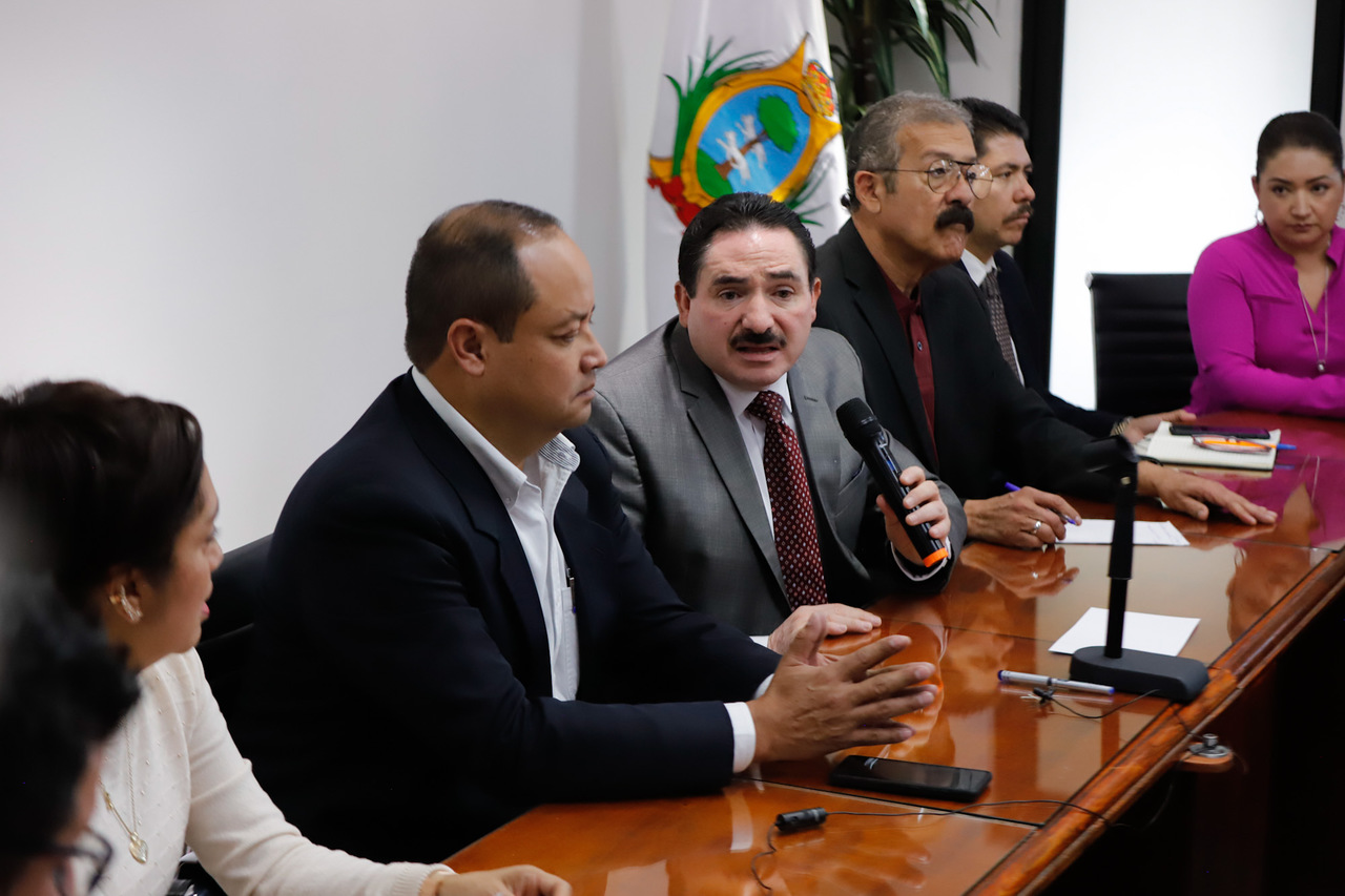 Logra acuerdo Gobierno de Esteban con maestros