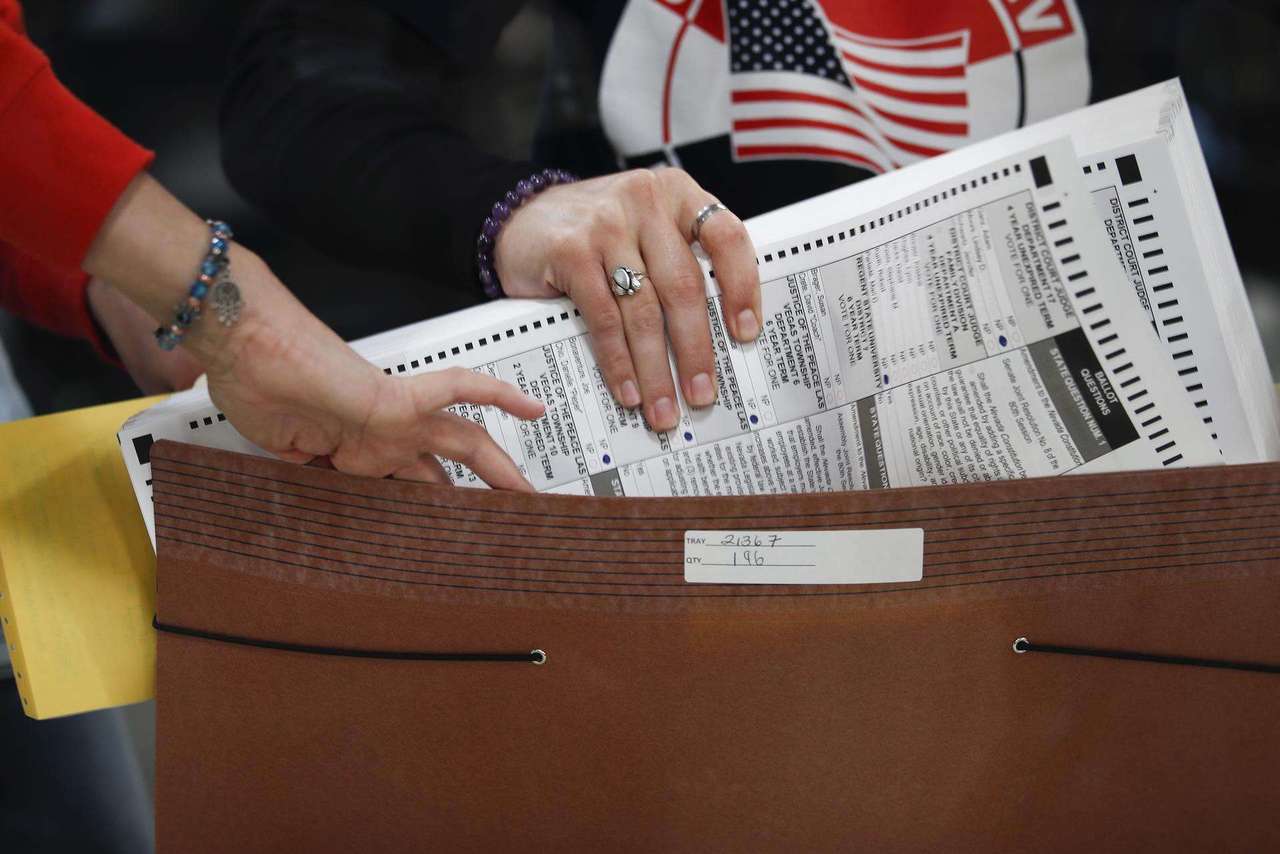 Vote counting lengthens in the US