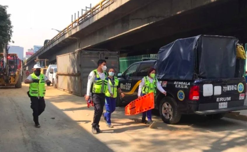Derrumbe en obra deja al menos un muerto en CDMX