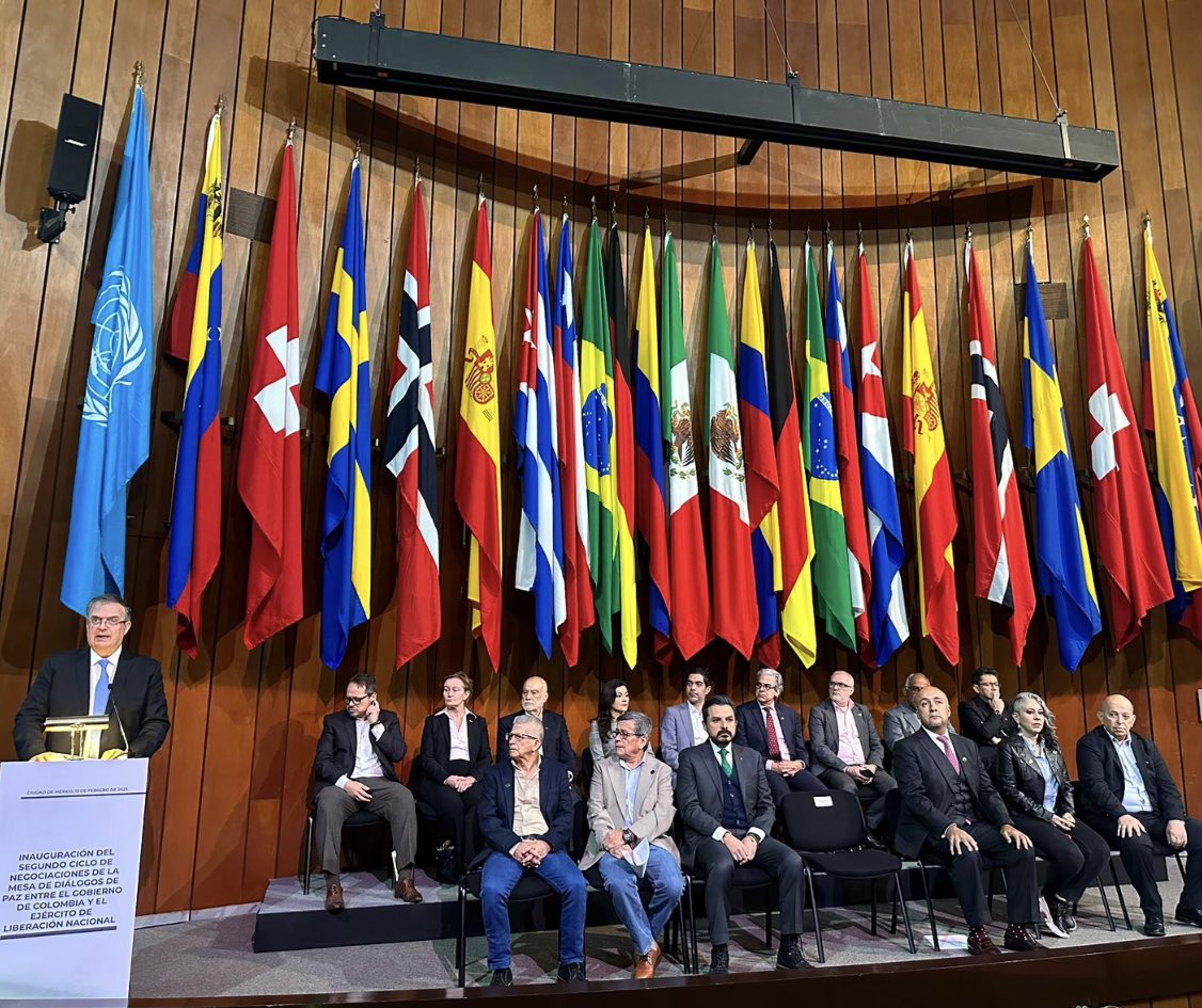 Ebrard inaugura diálogos de paz entre el Gobierno de Colombia y ELN