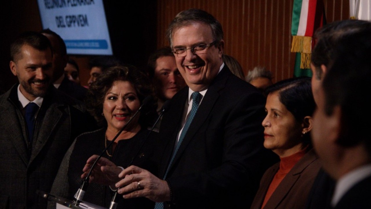 Inician diálogos de paz entre gobierno de Colombia y ELN