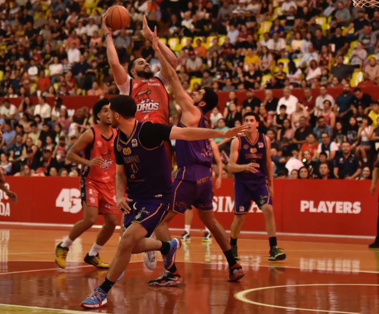 Súper Toros! El equipo lagunero le quita el invicto a Dorados de Chihuahua