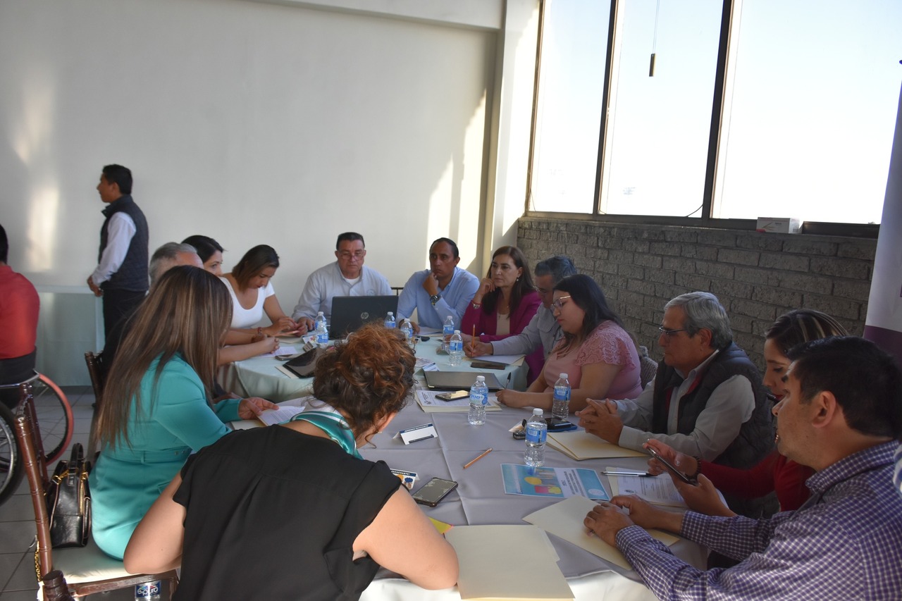 200 personas participaron en foro de consulta de la CEDH